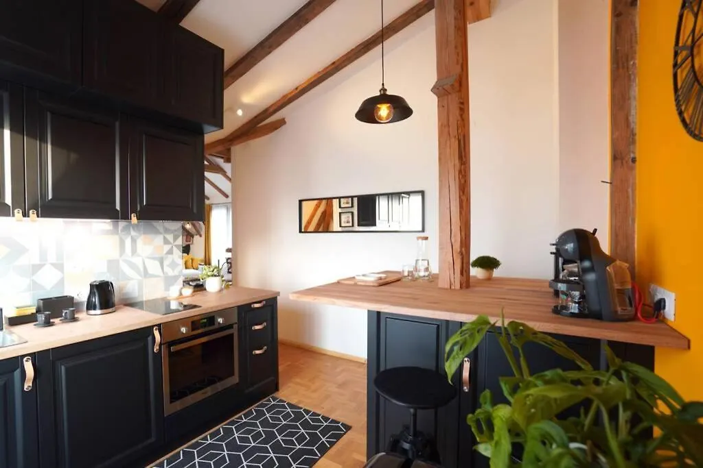 Contemporary Boho Style Loft Sofia Center Apartman